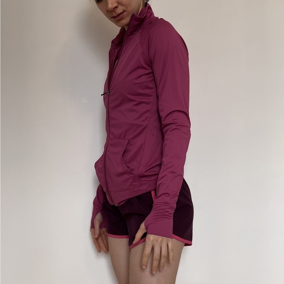 Workout/outdoor vest - Picture 5 of 9